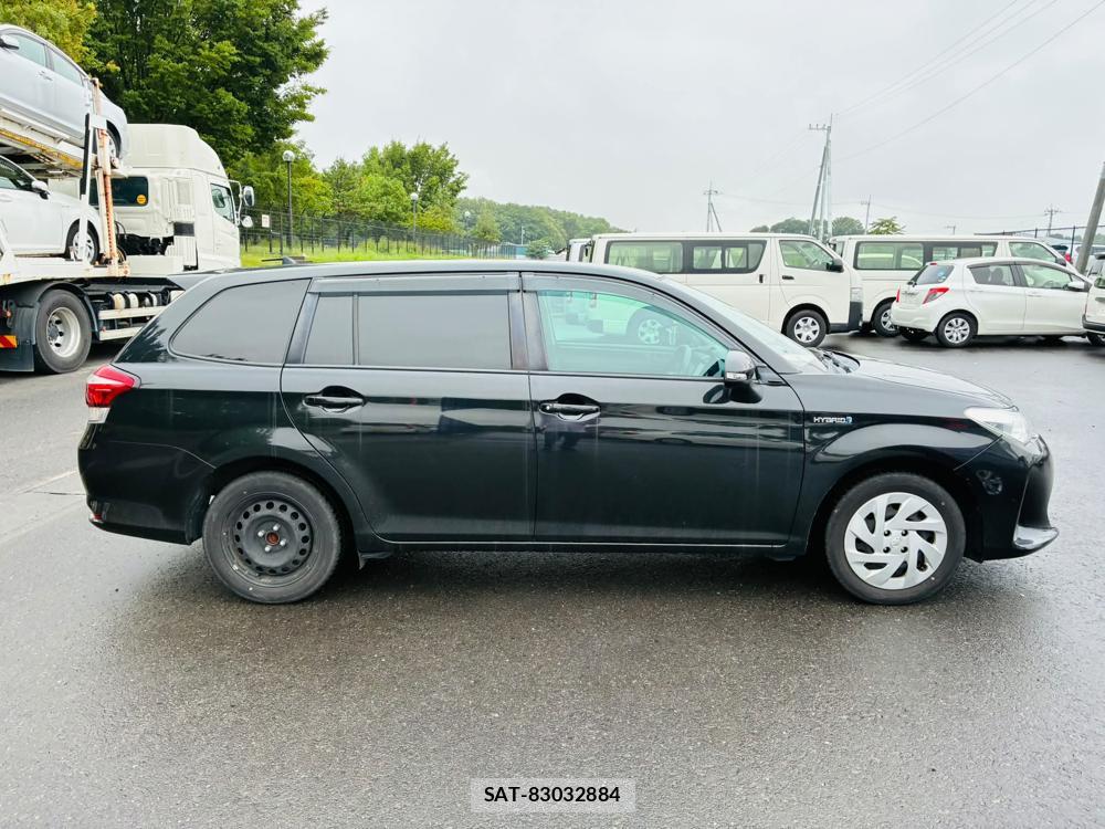 Toyota COROLLA FIELDER 2020-04 7489157-5