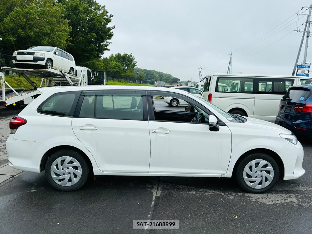 Toyota COROLLA FIELDER 2020-05 7489158-5