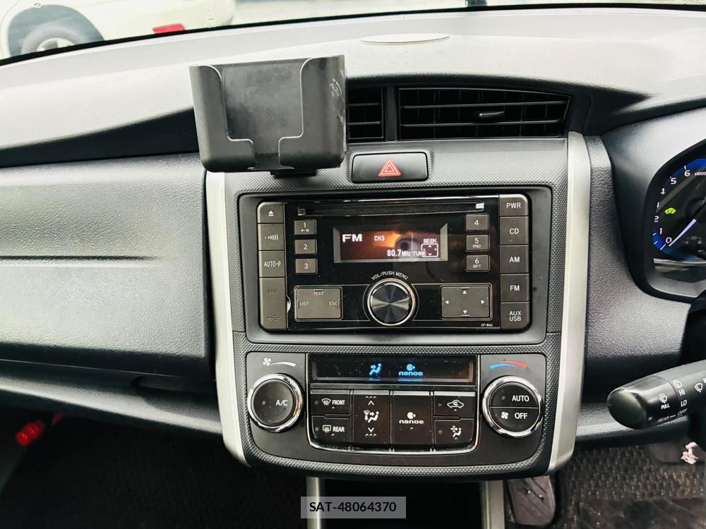 Toyota COROLLA FIELDER 2019-05 7405563-18