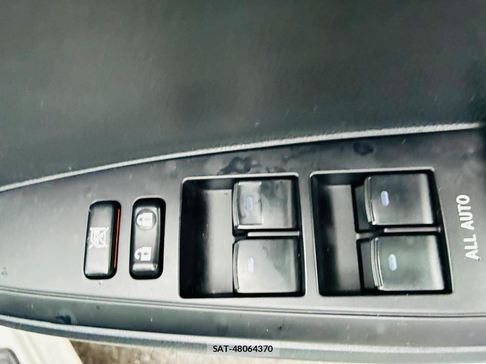 Toyota COROLLA FIELDER 2019-05 7405563-21