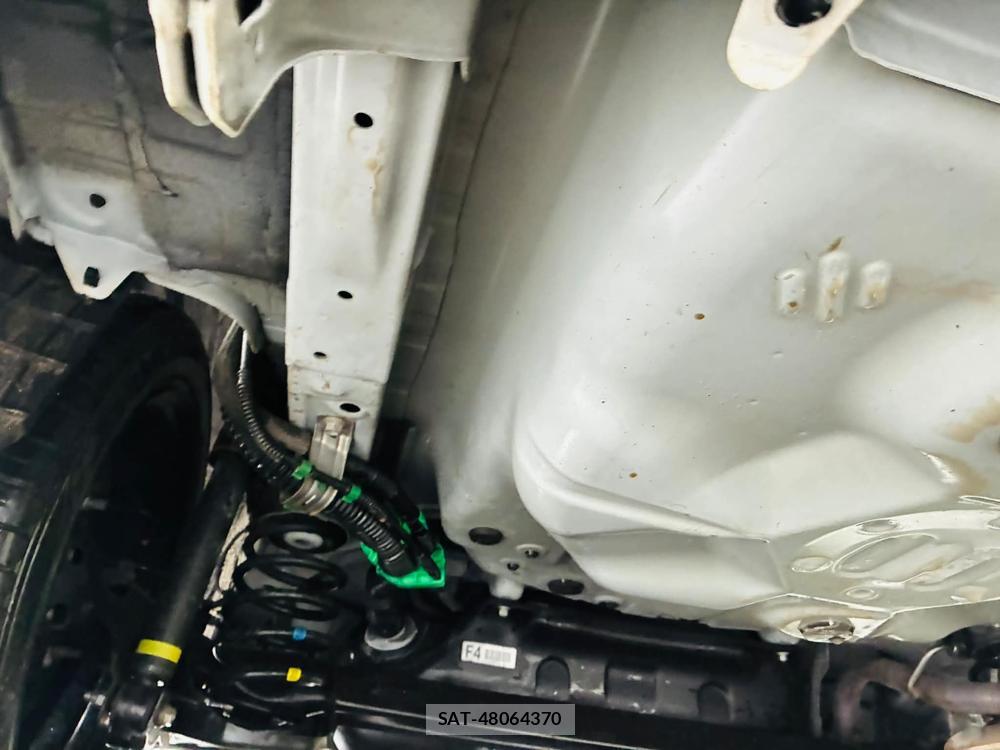 Toyota COROLLA FIELDER 2019-05 7405563-35