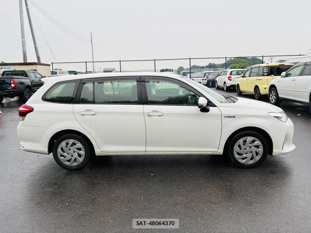 Toyota COROLLA FIELDER 2019-05 7405563-5