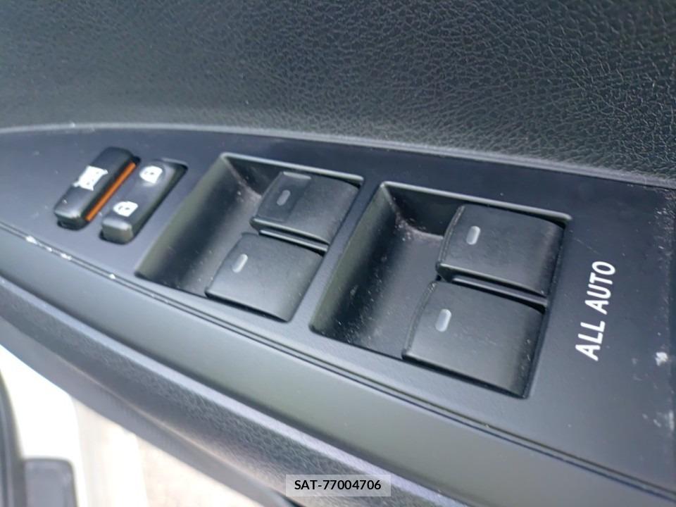 Toyota COROLLA FIELDER 2019-06 7675341-11