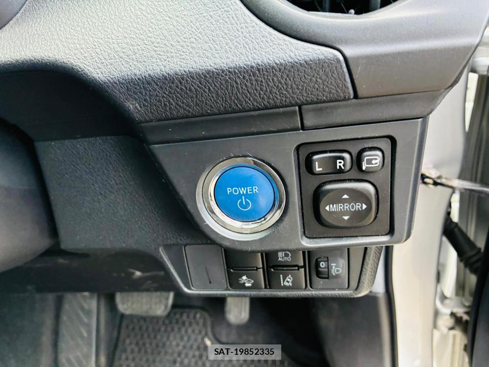 Toyota COROLLA FIELDER 2020-11 7550575-16
