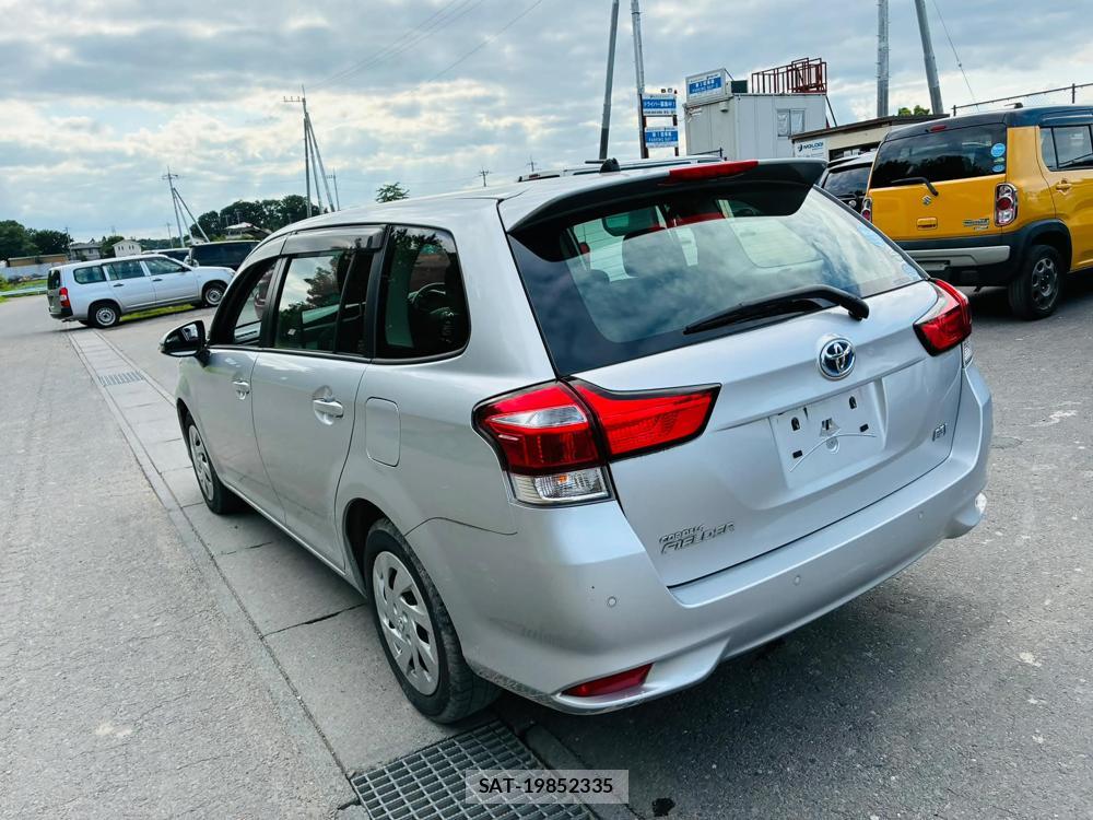 Toyota COROLLA FIELDER 2020-11 7550575-2