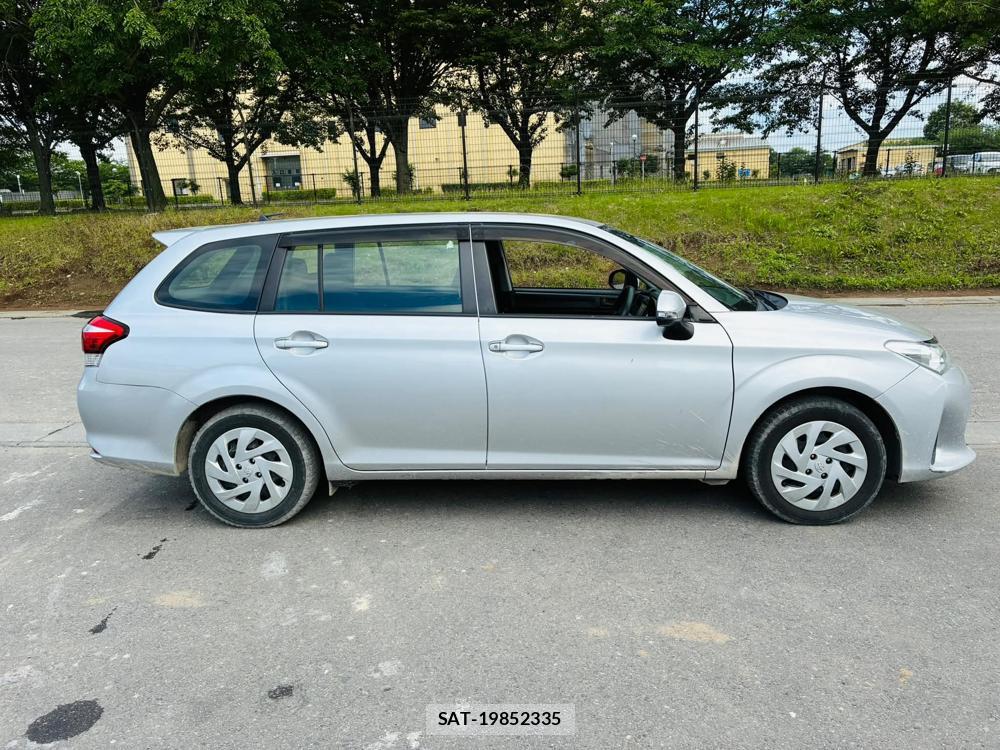 Toyota COROLLA FIELDER 2020-11 7550575-5