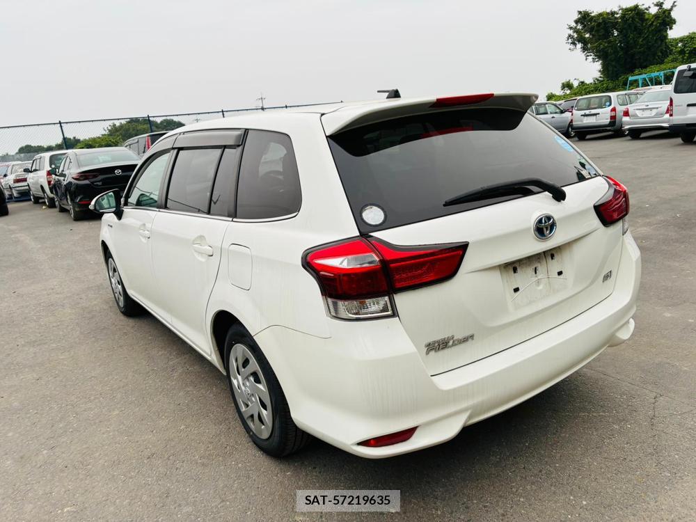Toyota COROLLA FIELDER 2019-06 7479722-2