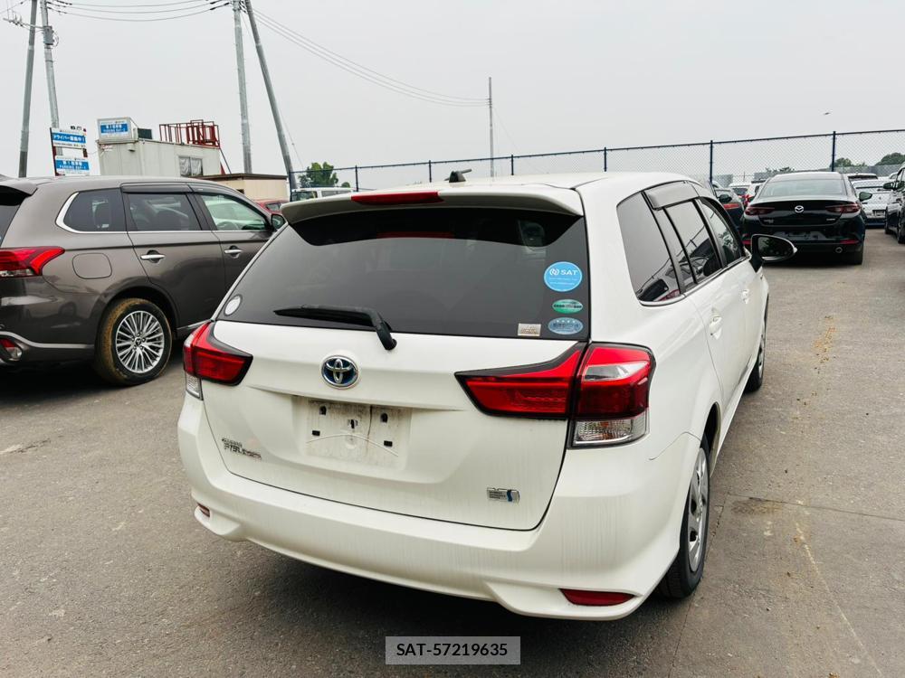 Toyota COROLLA FIELDER 2019-06 7479722-4