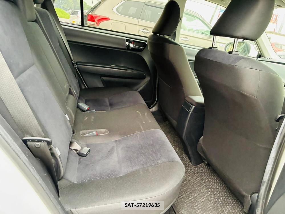 Toyota COROLLA FIELDER 2019-06 7479722-8