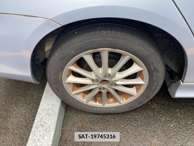 Toyota COROLLA FIELDER 2011-10 7875832-5