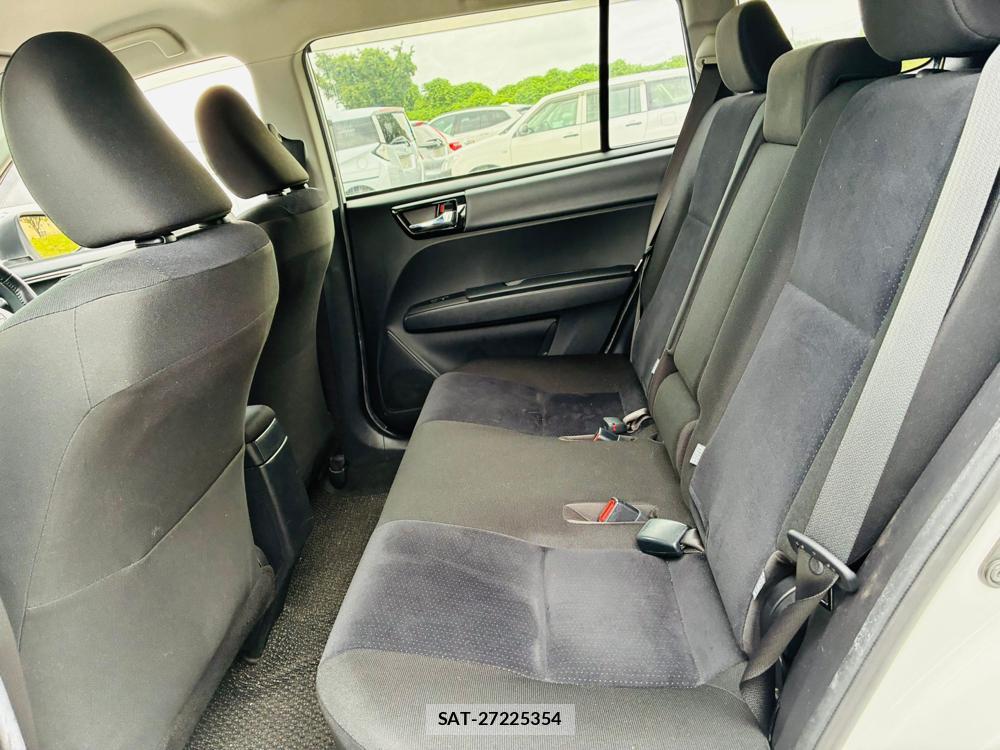 Toyota COROLLA FIELDER 2019-06 7603491-8