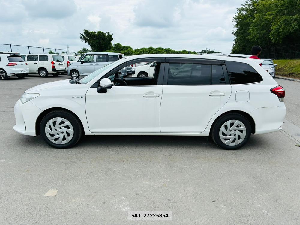 Toyota COROLLA FIELDER 2019-06 7603491-1