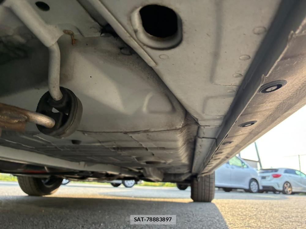 Toyota COROLLA FIELDER 2019-06 7603467-36