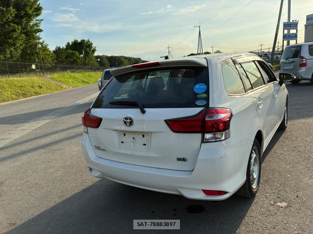 Toyota COROLLA FIELDER 2019-06 7603467-4