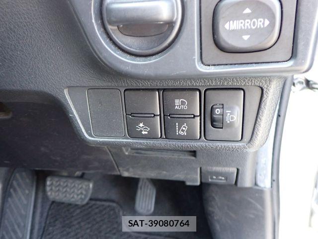 Toyota COROLLA FIELDER 2017-07 7961000-17