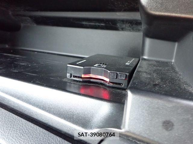 Toyota COROLLA FIELDER 2017-07 7961000-18