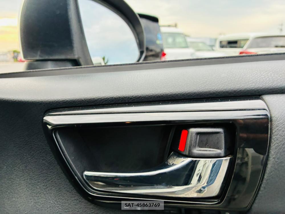 Toyota COROLLA FIELDER 2019-06 7933410-21