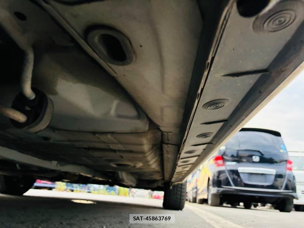 Toyota COROLLA FIELDER 2019-06 7933410-38