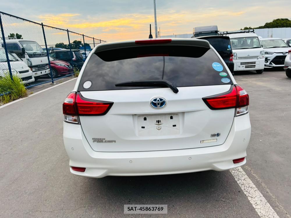 Toyota COROLLA FIELDER 2019-06 7933410-3