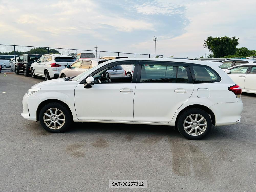 Toyota COROLLA FIELDER 2020-03 7891112-1