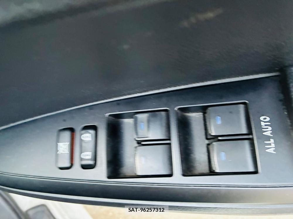 Toyota COROLLA FIELDER 2020-03 7891112-21