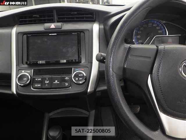 Toyota COROLLA FIELDER 2019-06 8056486-8