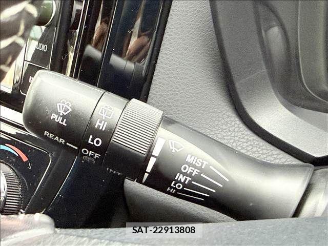 Toyota COROLLA FIELDER 2015-09 8073305-27