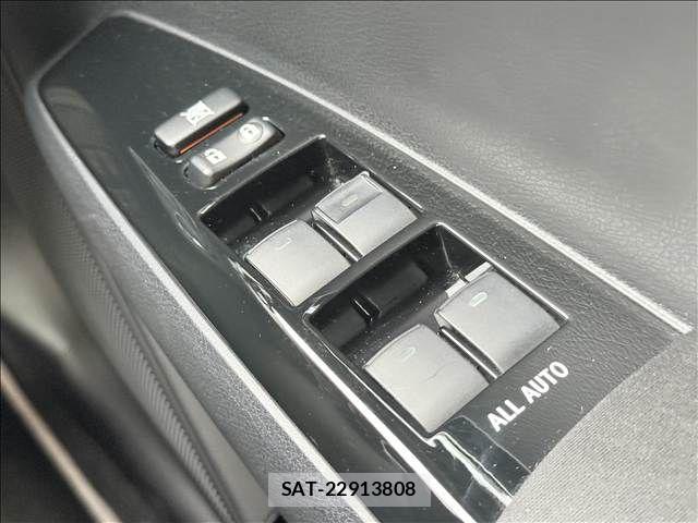 Toyota COROLLA FIELDER 2015-09 8073305-28