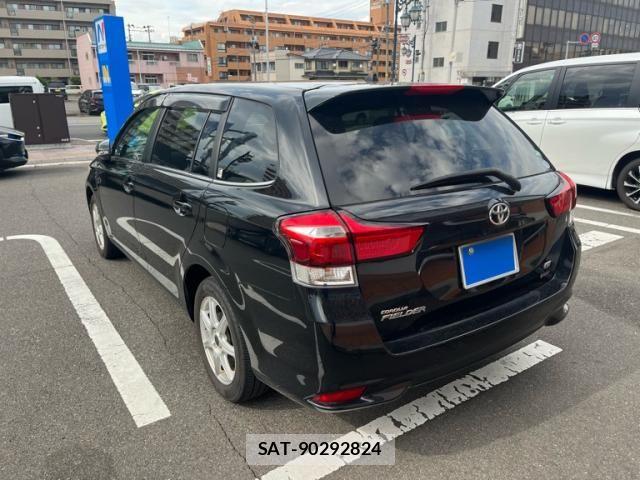 Toyota COROLLA FIELDER 2018-02 8073306-3