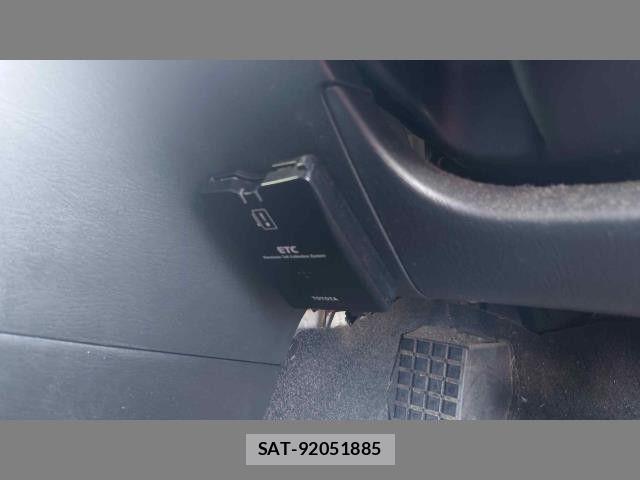 Toyota COROLLA FIELDER 2005-03 8073310-6