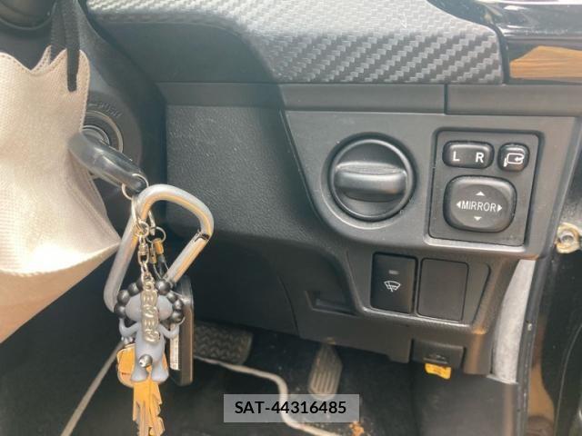 Toyota COROLLA FIELDER 2014-04 8098564-15