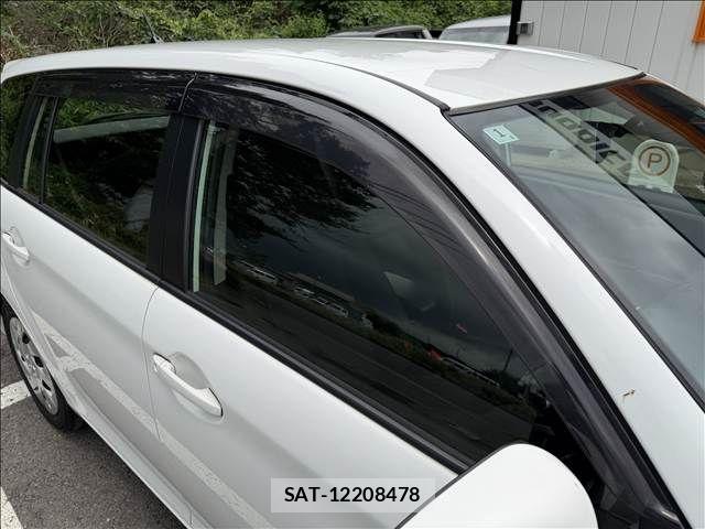 Toyota COROLLA FIELDER 2018-01 8098563-29