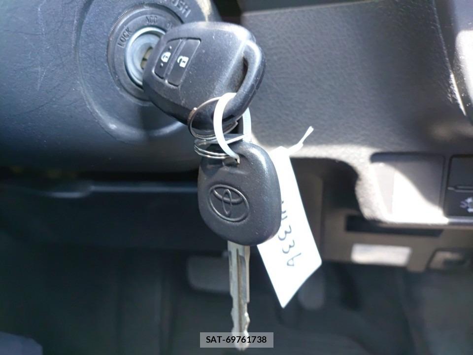 Toyota COROLLA FIELDER 2019-07 8135448-9