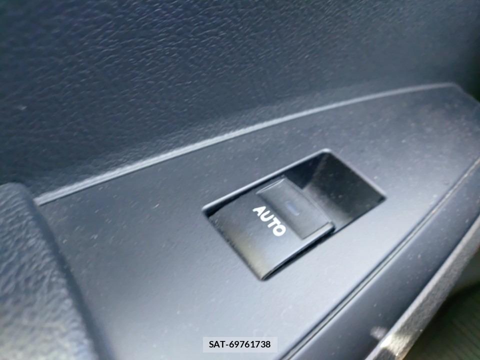 Toyota COROLLA FIELDER 2019-07 8135448-11