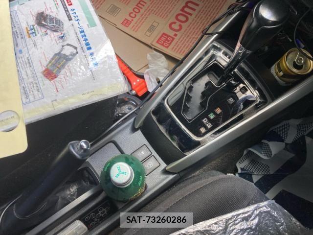 Toyota COROLLA FIELDER 2017-09 8145604-18