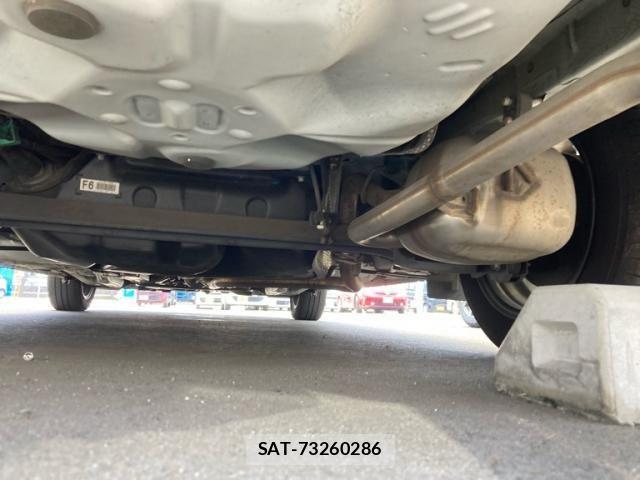 Toyota COROLLA FIELDER 2017-09 8145604-5