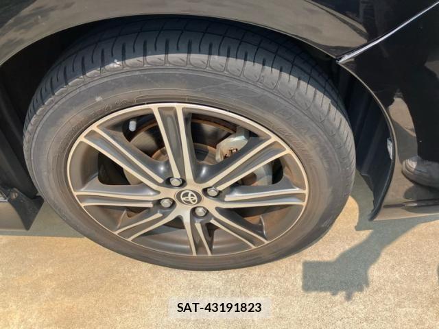 Toyota COROLLA FIELDER 2017-09 8158181-2