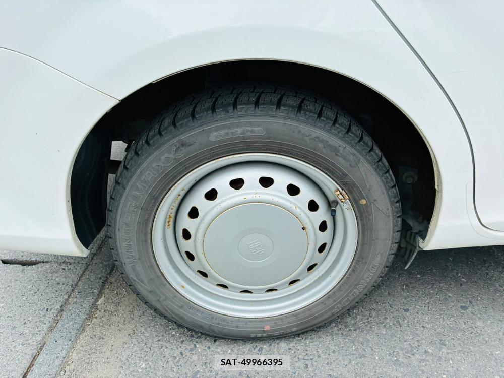 Toyota COROLLA FIELDER 2019-06 8056465-29