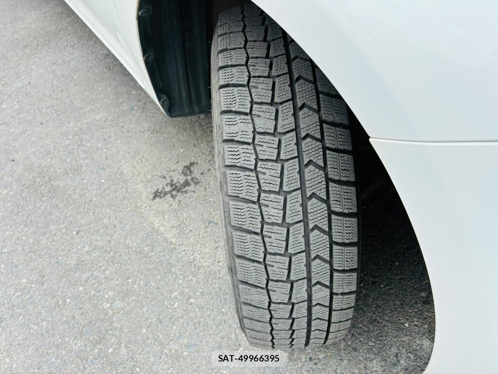 Toyota COROLLA FIELDER 2019-06 8056465-31