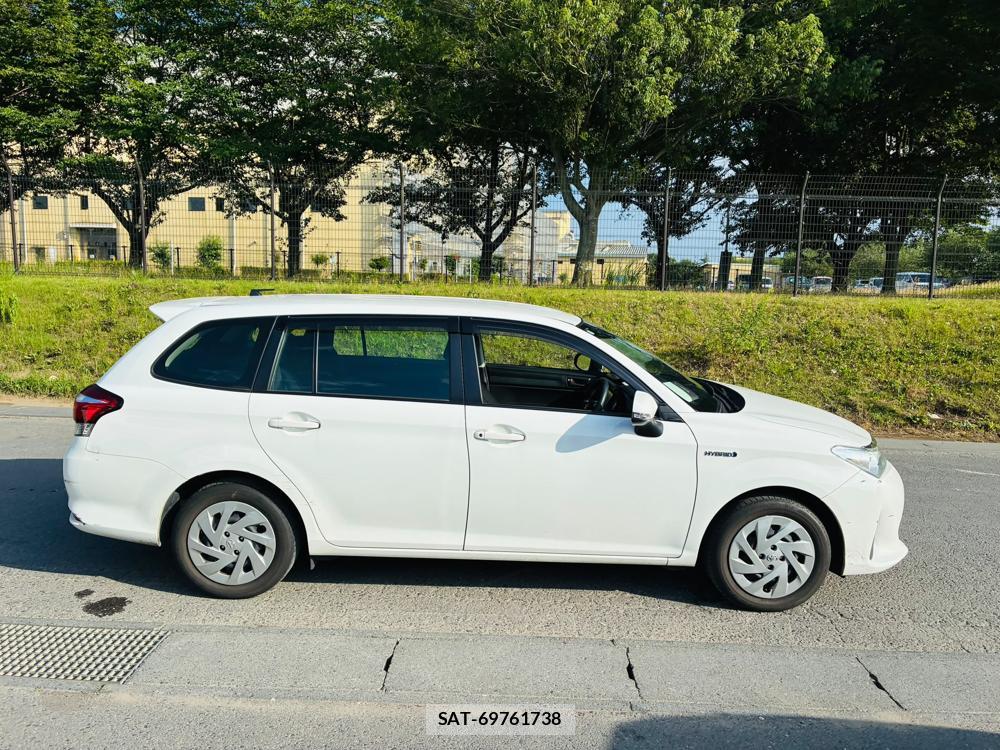 Toyota COROLLA FIELDER 2019-07 8135448-5