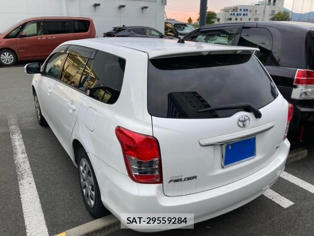 Toyota COROLLA FIELDER 2011-08 8206940-2