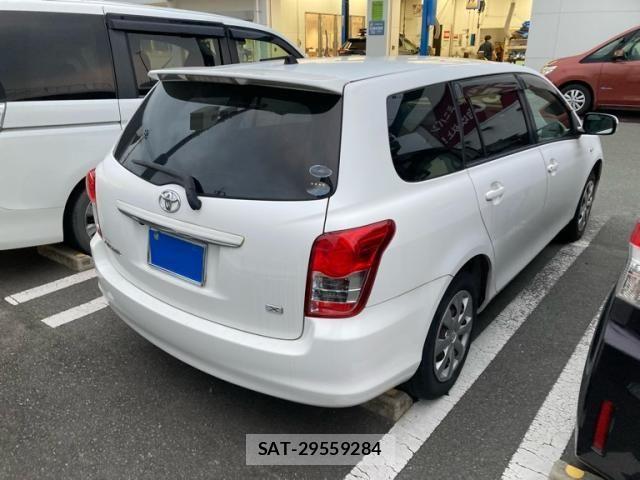 Toyota COROLLA FIELDER 2011-08 8206940-3