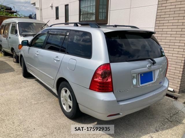 Toyota COROLLA FIELDER 2005-03 8229338-1