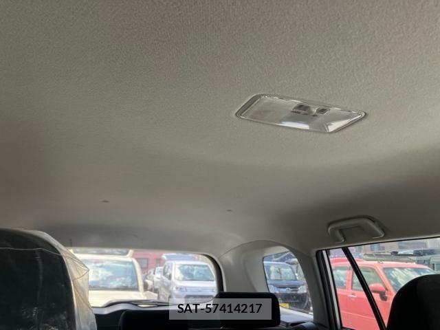 Toyota COROLLA FIELDER 2009-10 8229340-18