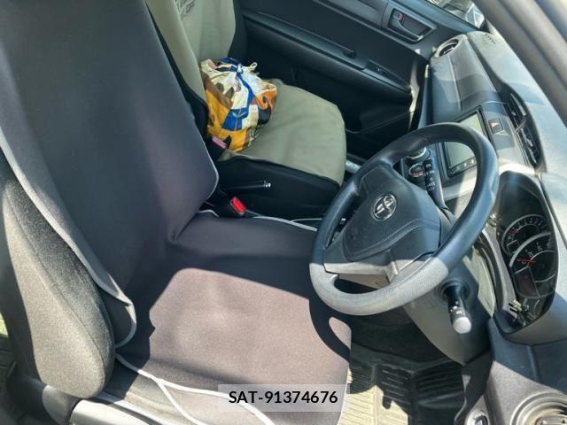 Toyota COROLLA FIELDER 2020-02 8229331-6