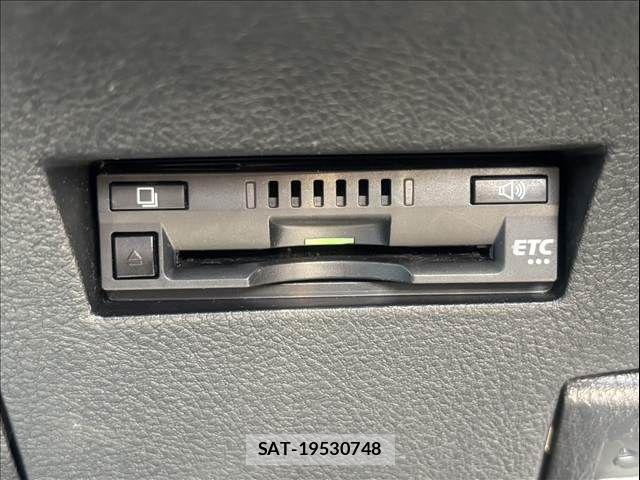 Toyota COROLLA FIELDER 2017-05 8229332-23