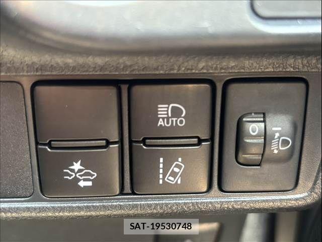 Toyota COROLLA FIELDER 2017-05 8229332-24
