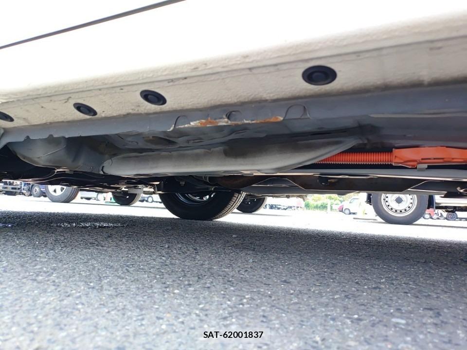 Toyota COROLLA FIELDER 2019-07 8244119-21