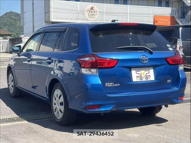 Toyota COROLLA FIELDER 2017-01 8244874-1