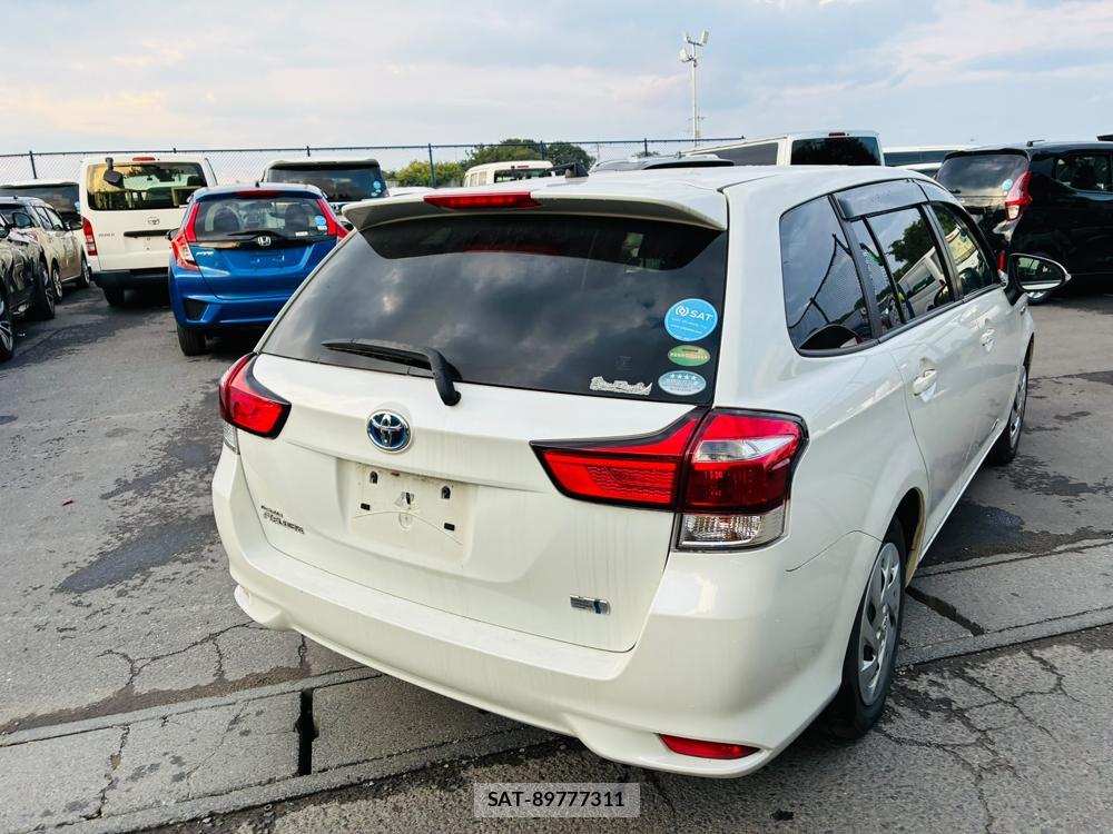 Toyota COROLLA FIELDER 2019 7193929-4